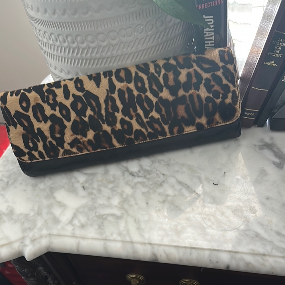 HOBO Brown and Black Leopard Print Clutch - Picture 2 of 6